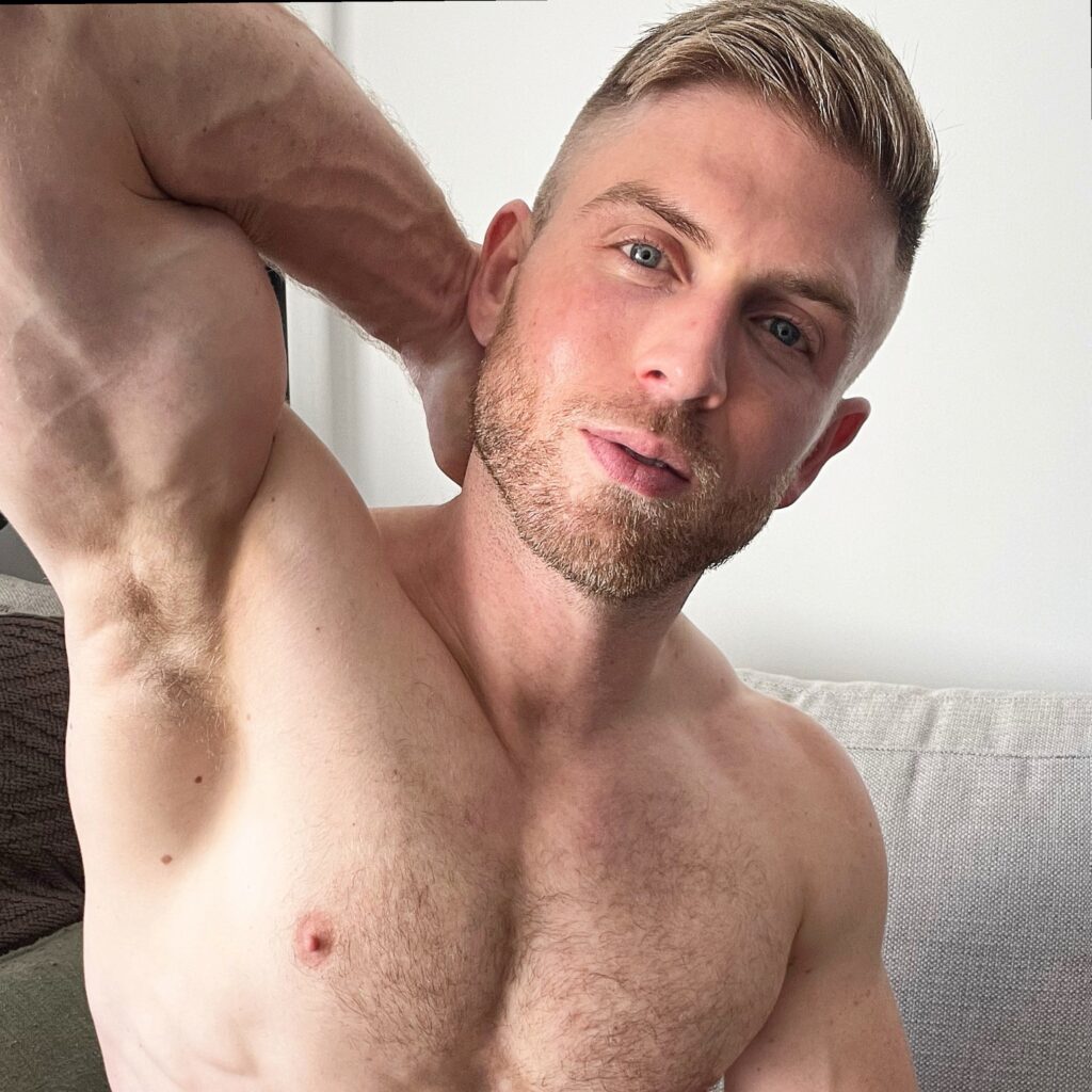 Matthew Ellis is a Australian OnlyFans Model