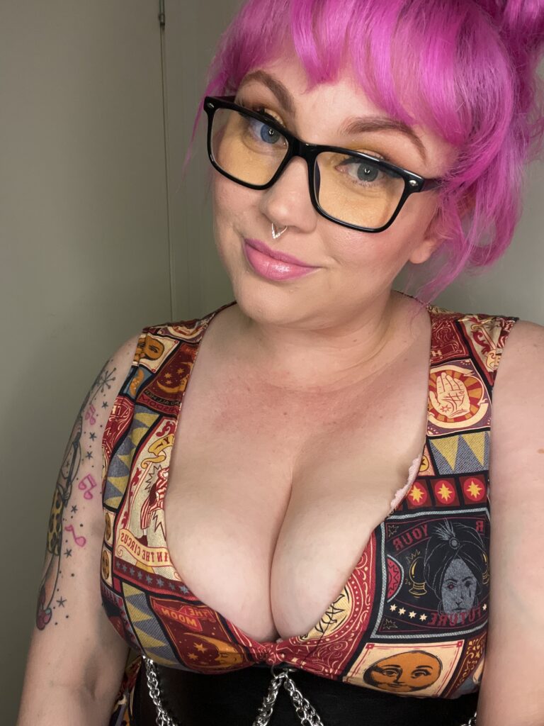 Pink Haired Princess is a Australian OnlyFans Model