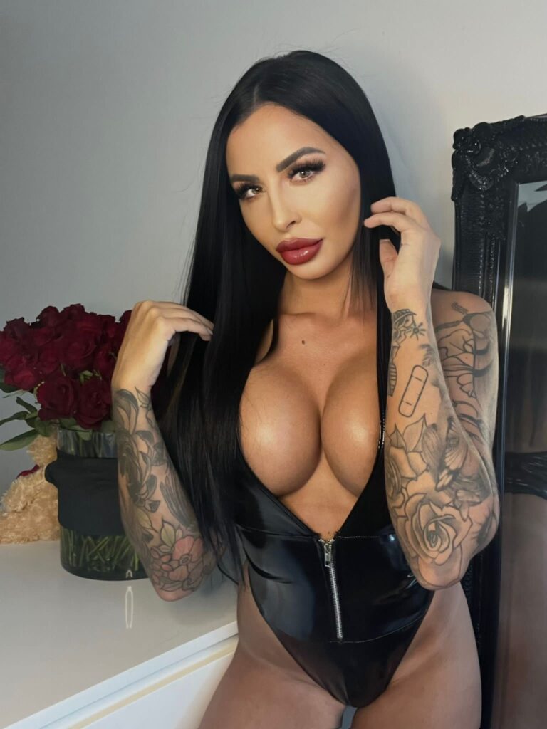 Georgia Elizabeth is a Australian OnlyFans Model