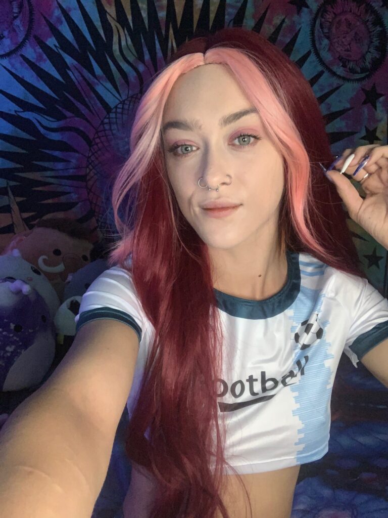 Petite Brat  ️ ️ is a Australian OnlyFans Model