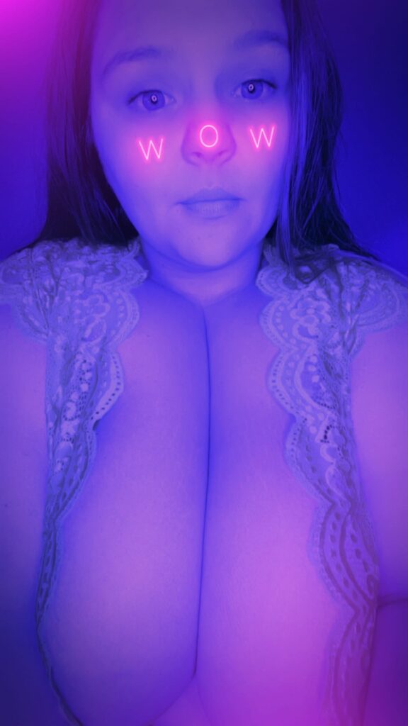 Miss swallows is a Australian OnlyFans Model