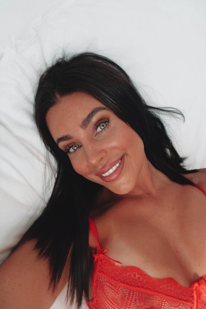 Bronte Schofield is a Australian OnlyFans Model